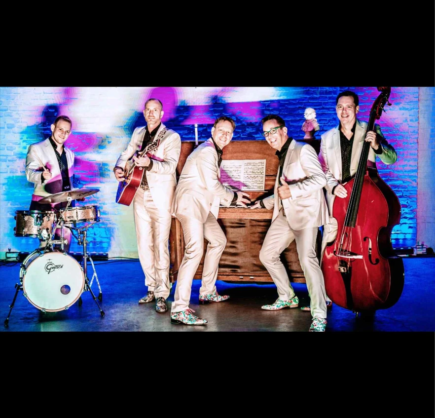 Millennium Showband boeken