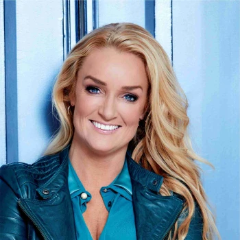 Samantha Steenwijk
