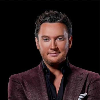Tino Martin