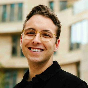 Chris Bauer